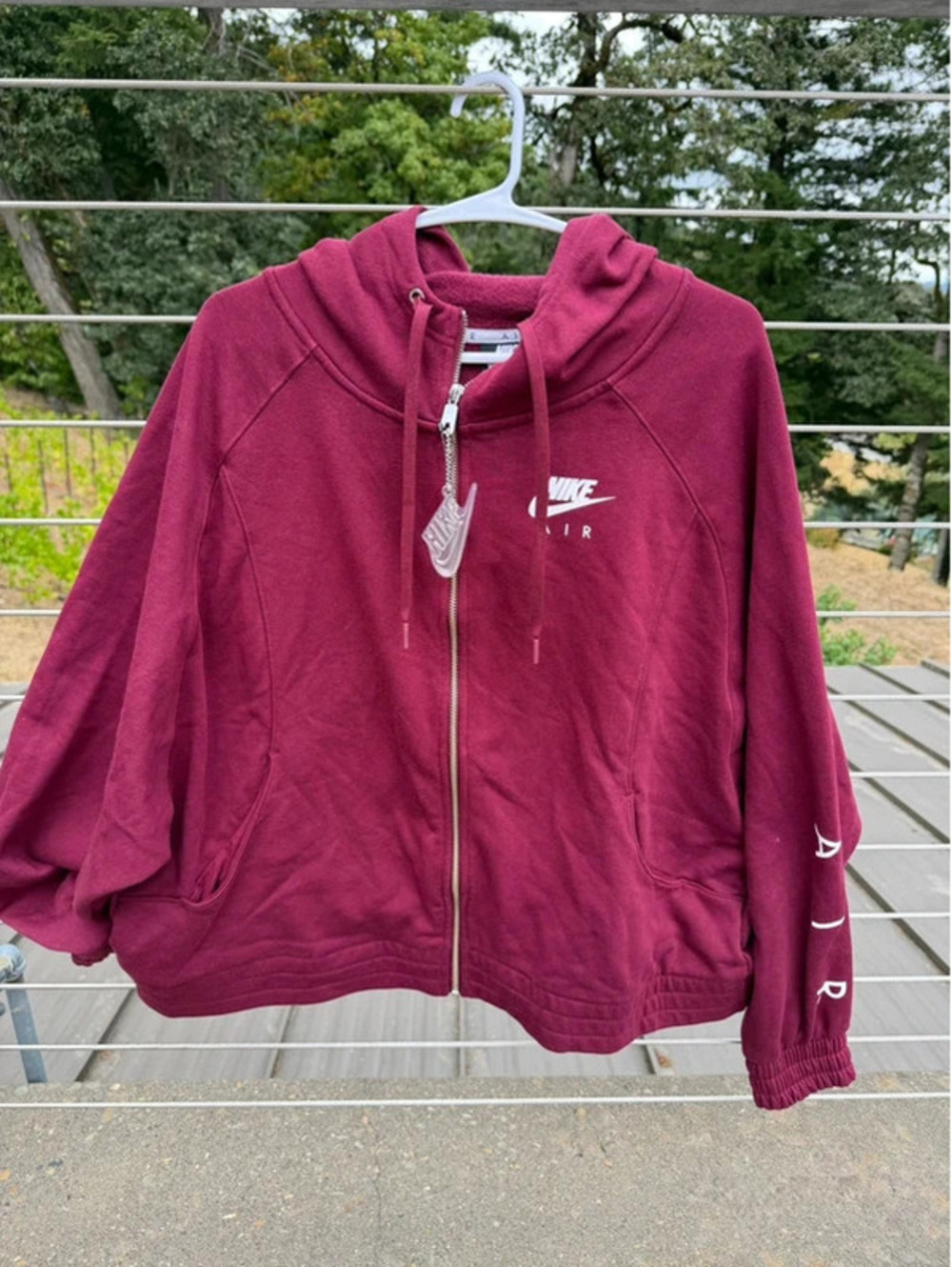 NWT Nike Air Standard Fit Women’s Merlot colored full zip hoodie size 2X